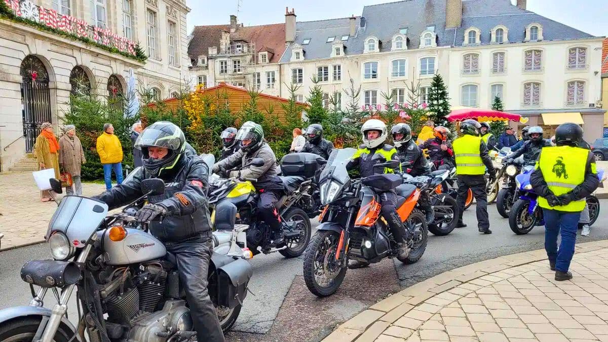 mauvaise nouvelle pour les deux roues cette nouvelle loi mondiale va tout changer pour les motards en 2025 (1)